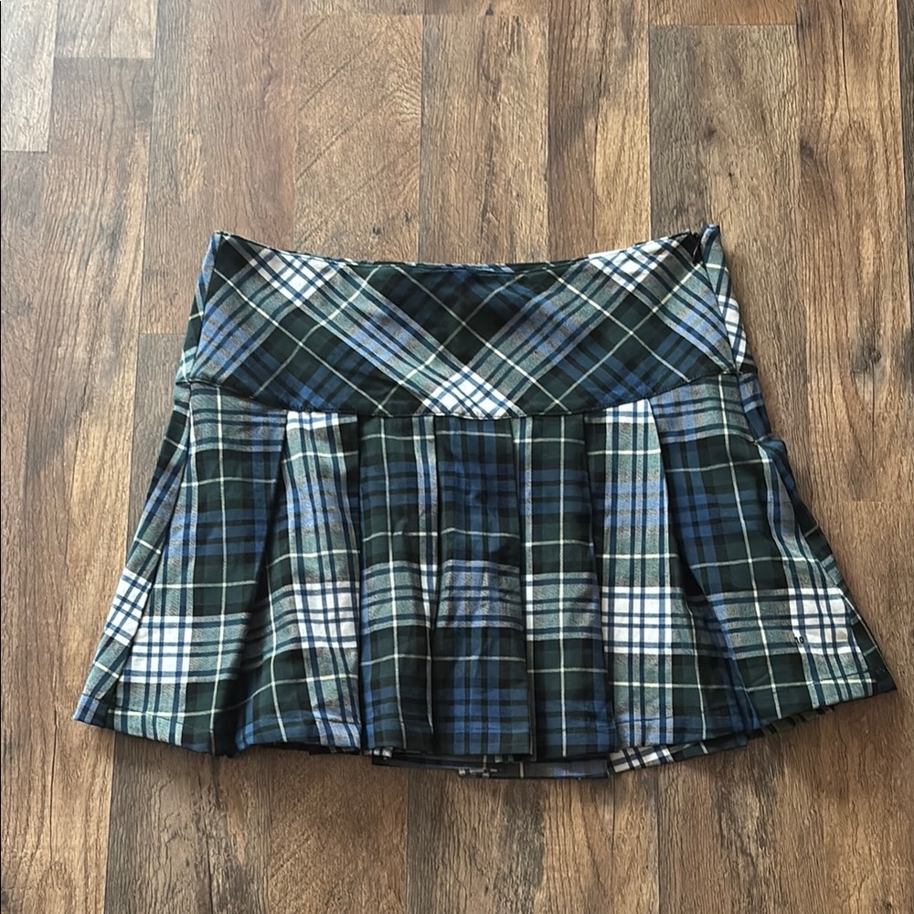 American Eagle Outfitters Plaid Mini Skirt in Green, Blue, White
